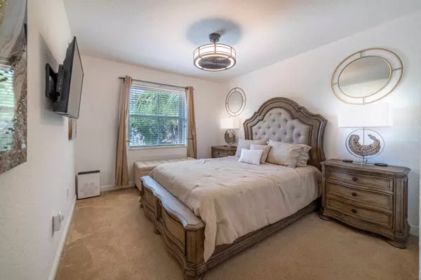 5241 SW 159th Ave, Miramar, FL 33027-4994