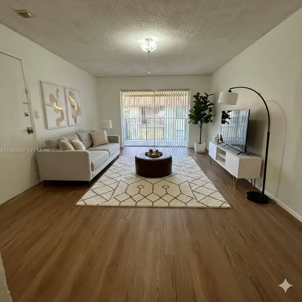 10511 SW 108th Ave #281, Miami, FL 33176