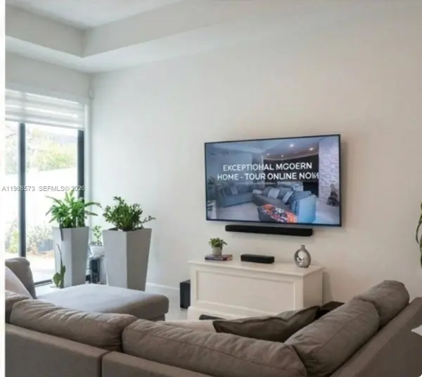 312 NW 36th Ave, Pompano Beach, FL 33069