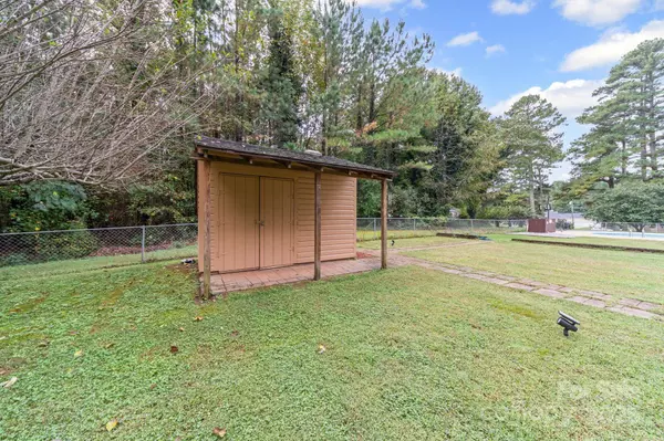 745 Dukeville RD, Salisbury, NC 28146