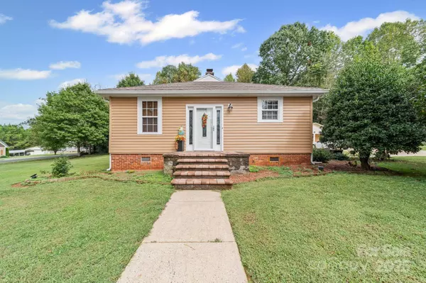 745 Dukeville RD, Salisbury, NC 28146