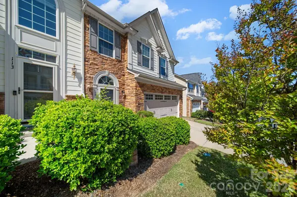 115 Inlet Point DR, Fort Mill, SC 29708