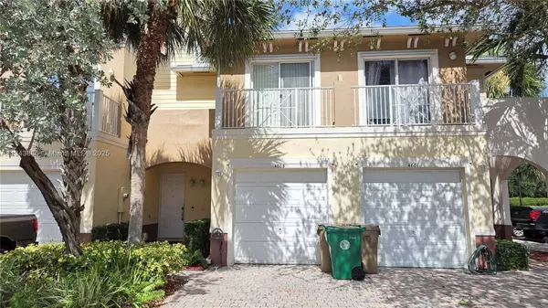 4605 SW 75th Way #4605, Davie, FL 33314