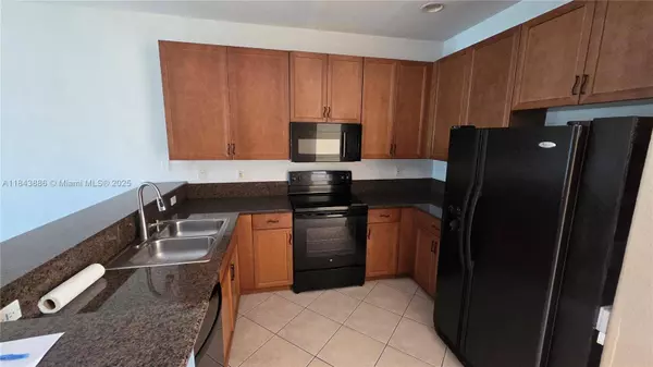 4605 SW 75th Way #4605, Davie, FL 33314