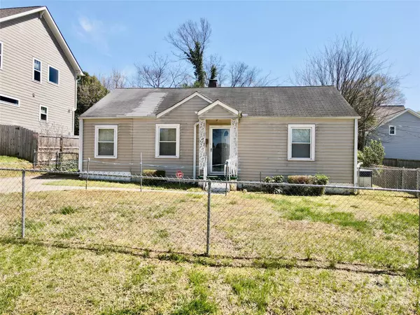 2648 ROSLYN AVE, Charlotte, NC 28208