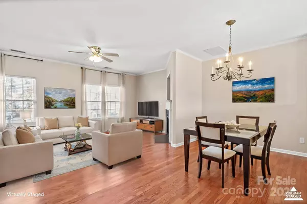 9724 Walkers Glen DR NW, Concord, NC 28027