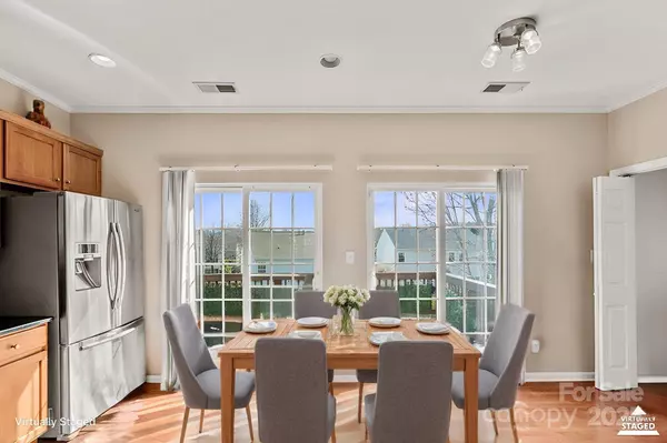 9724 Walkers Glen DR NW, Concord, NC 28027