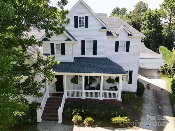 7213 Lutzen Way CT, Charlotte, NC 28270