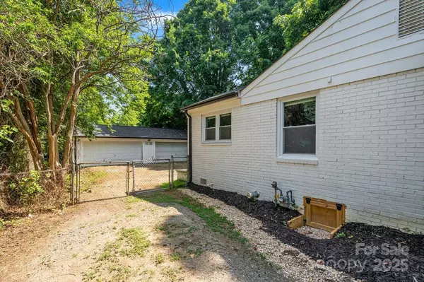 1238 Moretz AVE, Charlotte, NC 28206