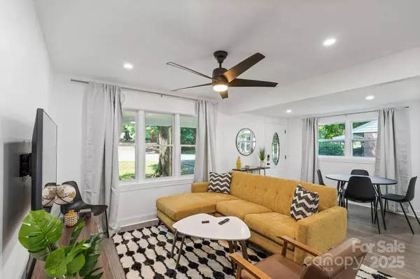 1238 Moretz AVE, Charlotte, NC 28206