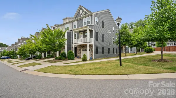 10406 Glenmere Creek CIR, Charlotte, NC 28262