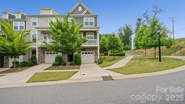 10406 Glenmere Creek CIR, Charlotte, NC 28262
