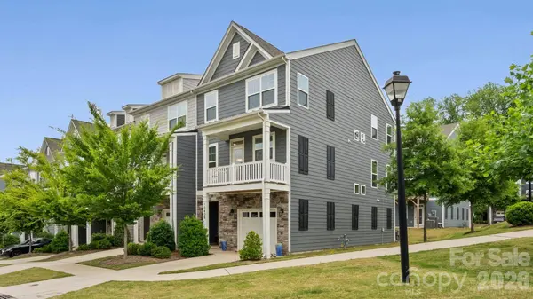 10406 Glenmere Creek CIR, Charlotte, NC 28262