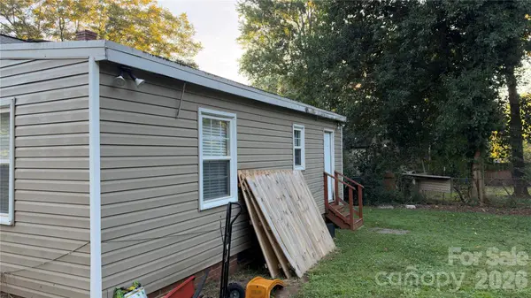 523 W 28th ST, Charlotte, NC 28206
