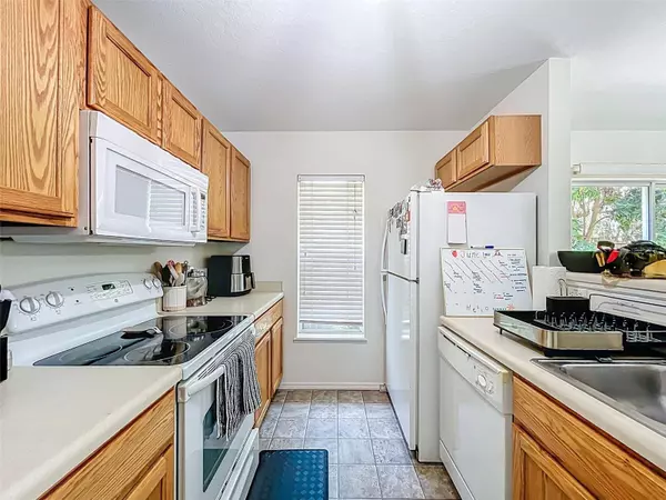 4732 ASHBURN POND WAY, Tampa, FL 33610