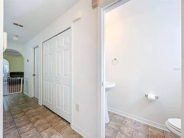 4732 ASHBURN POND WAY, Tampa, FL 33610