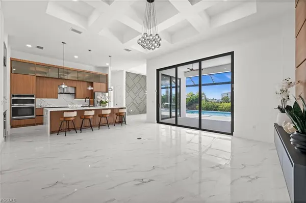 3732 SW 17th Ave, Cape Coral, FL 33914-5673