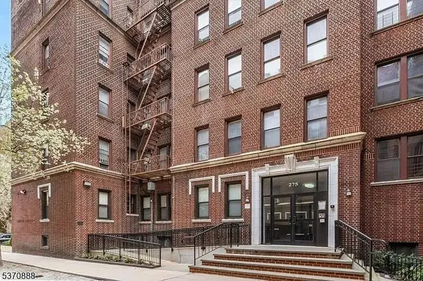 275 HARRISON AVE  #B1, Jc Journal Square, NJ 07304