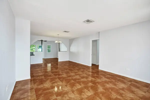 3311 SW 105th CT, Miami, FL 33165