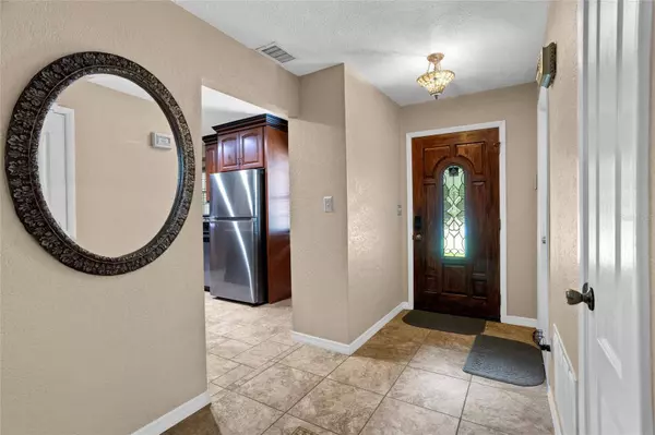 878 ELGIN DR, Winter Springs, FL 32708