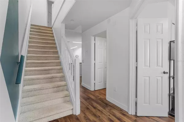 1645 WINDSOR OAK CT, Kissimmee, FL 34744