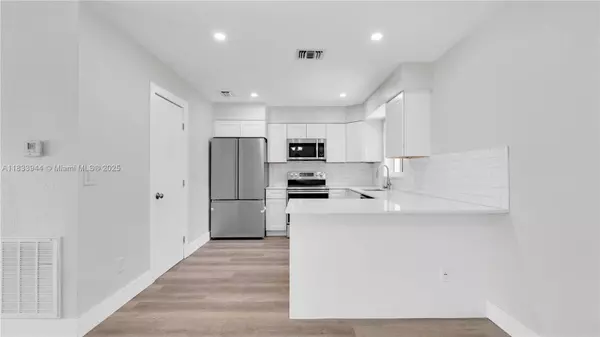 2920 NE 8th Ave, Pompano Beach, FL 33064