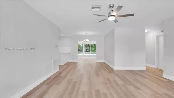 2920 NE 8th Ave, Pompano Beach, FL 33064