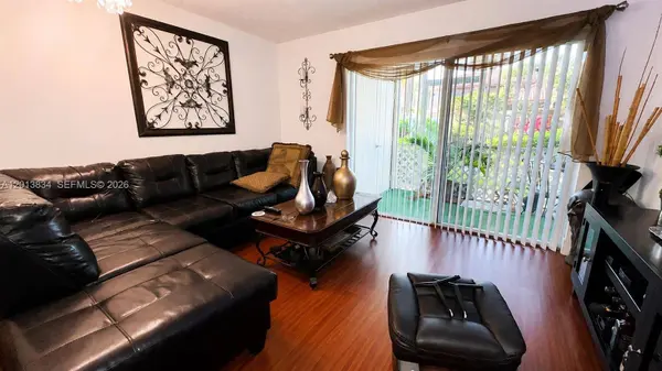 460 S Park Rd #6-109, Hollywood, FL 33021