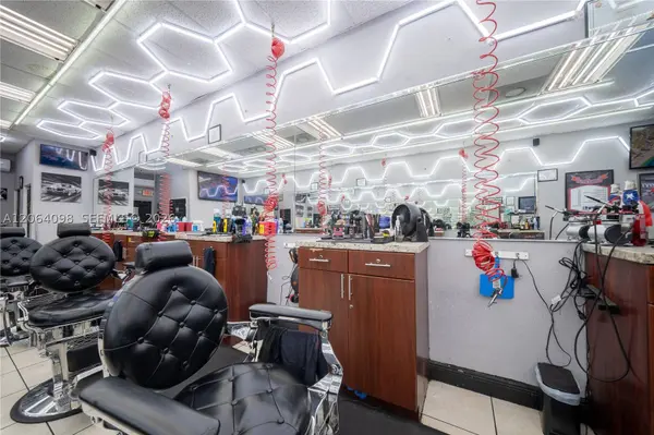 Miami Gardens, FL 33055