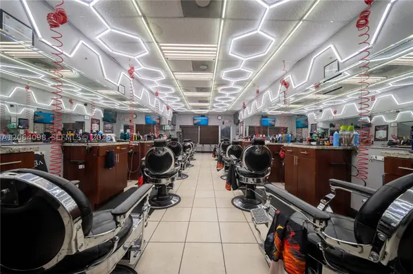 Miami Gardens, FL 33055