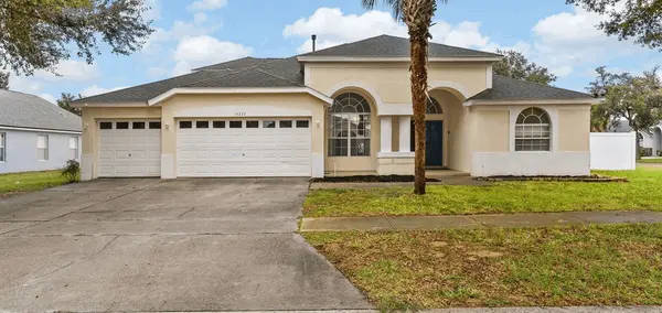 feature image of Pool Homes Clermont FL Under $500K: 6BR Deal of the Week