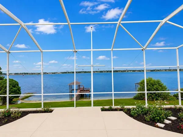 150 OLD NICHOLS CIR, Auburndale, FL 33823