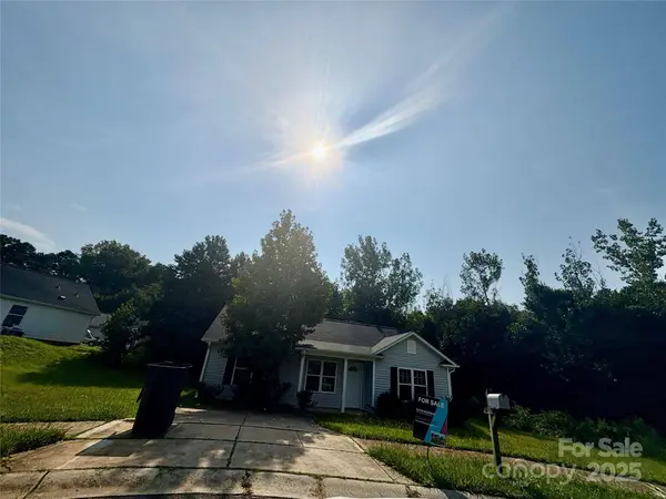 4617 Wind Chime CT, Charlotte, NC 28208
