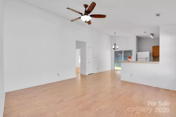 12049 Stewarts Crossing DR, Charlotte, NC 28215