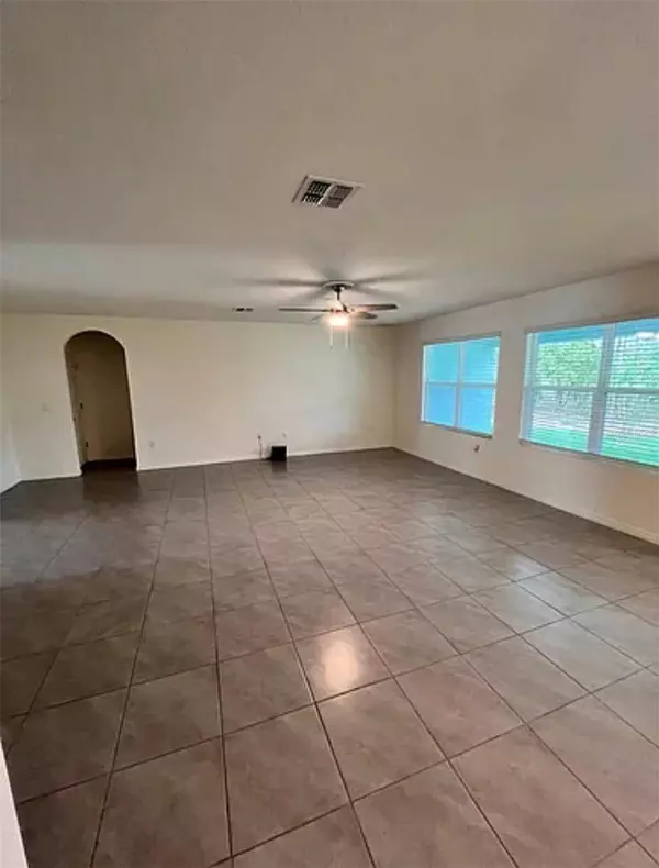 5 HICKORY COURSE LOOP, Ocala, FL 34472