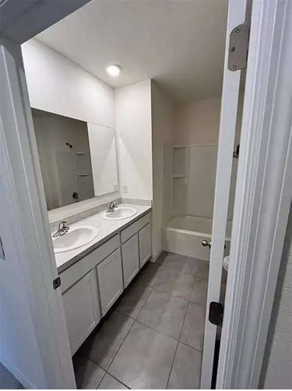 5 HICKORY COURSE LOOP, Ocala, FL 34472