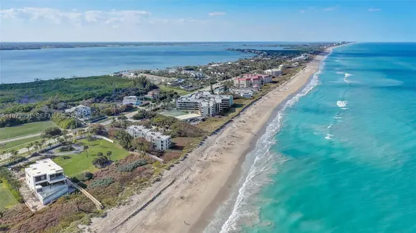 1245 NE Doubloon Dr, Stuart, FL 34996