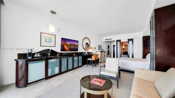 4391 Collins Ave #1903, Miami Beach, FL 33140