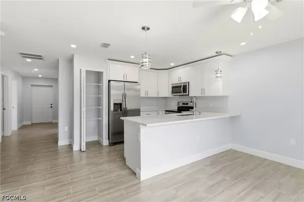 2955 Dunbar AVE #A, Fort Myers, FL 33916