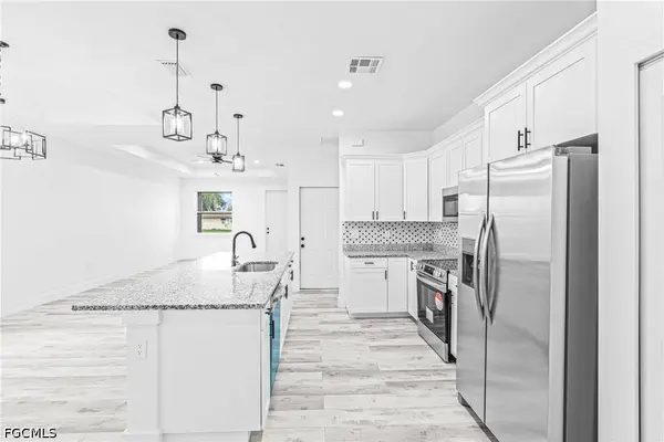 2109 Jaylen Watkins ST, Fort Myers, FL 33916