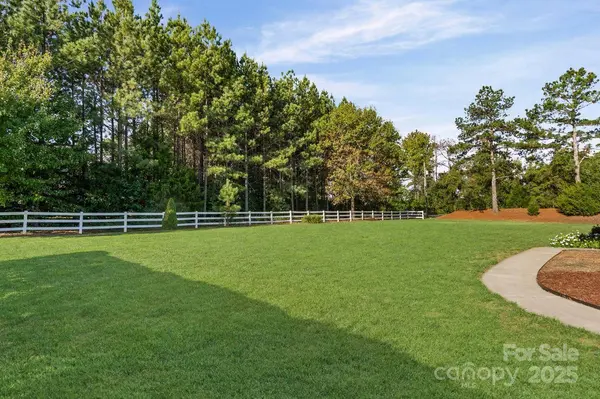 5200 Fieldstone DR, Concord, NC 28025