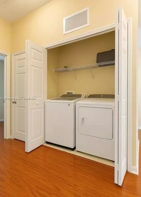 380 NE 37th Ter, Homestead, FL 33033