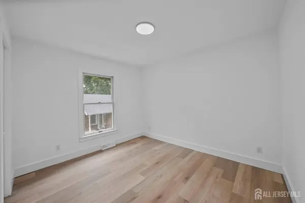 1834 Holly RD, North Brunswick, NJ 08902
