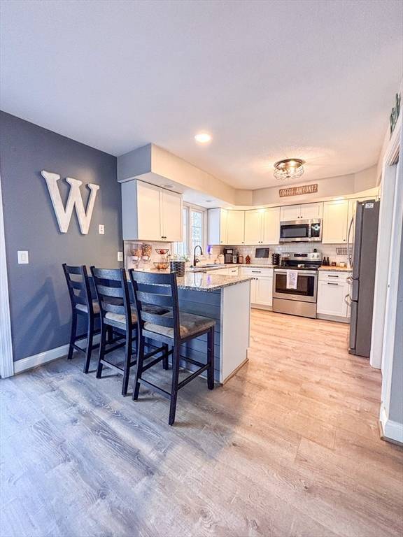 40 Hawks Cir, Westfield, MA 01085