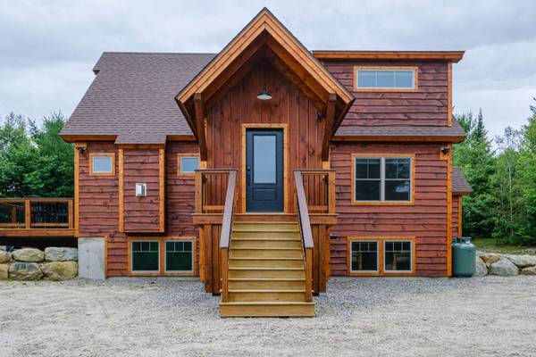 109 Songo Pond RD, Bethel, ME 04217
