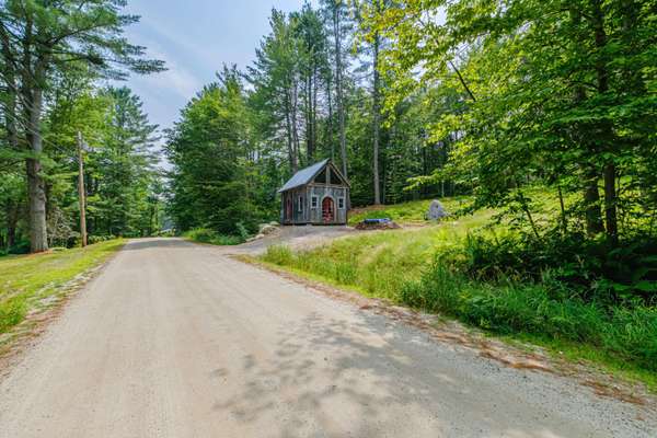 18 Beech RD, Greenwood, ME 04255