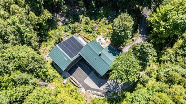 390 Howard Pond RD, Hanover, ME 04237