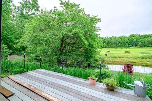 41 Dundee RD, Albany Twp, ME 04217