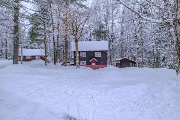 45 Viking Village RD, Newry, ME 04261