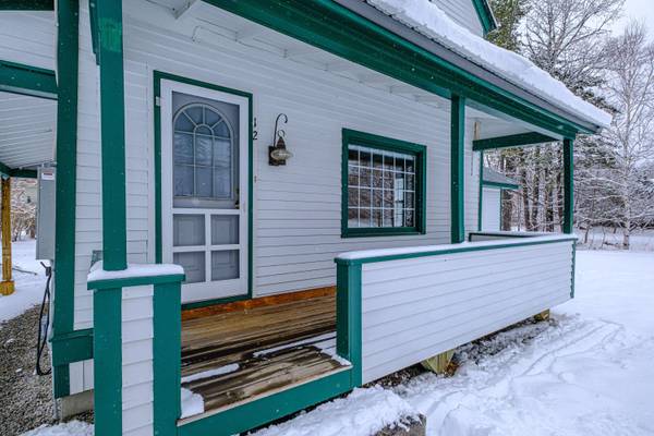 12 Paradise RD, Bethel, ME 04217